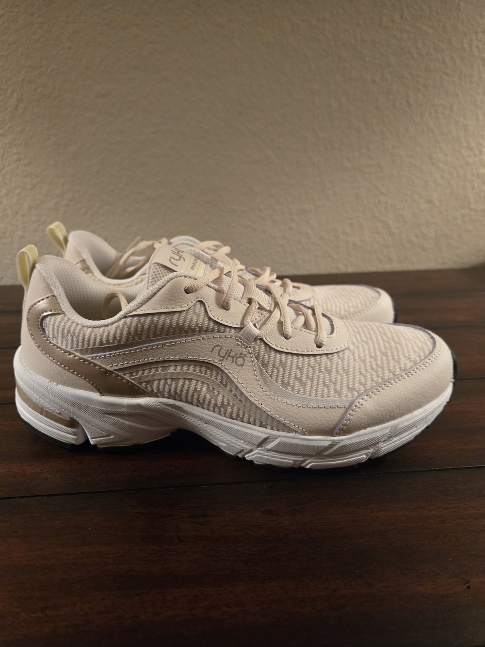 Ryka Women's Light Beige Athletic Walking Sneakers
